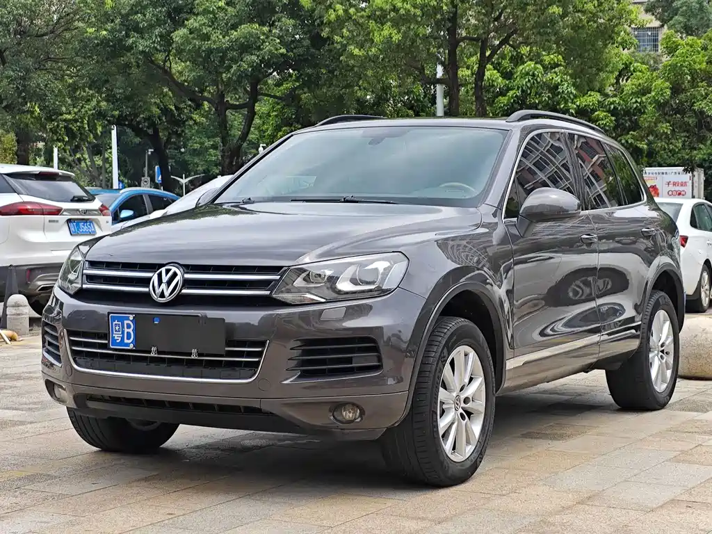 Volkswagen Touareg 2012