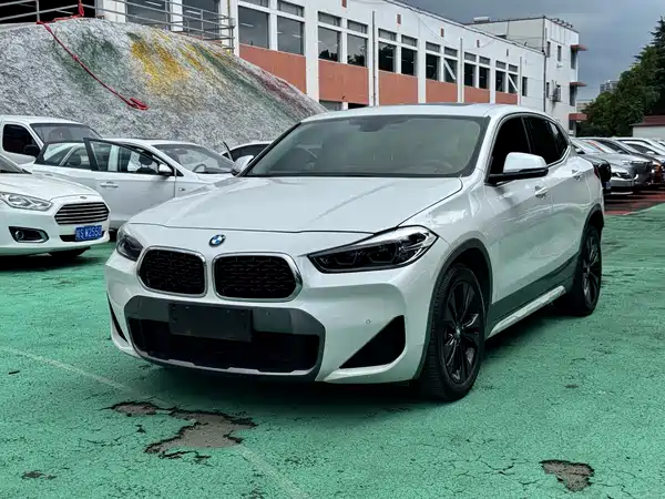 BMW X2 2023