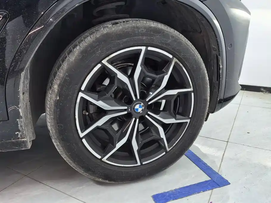 BMW X4 2022 — фото 6