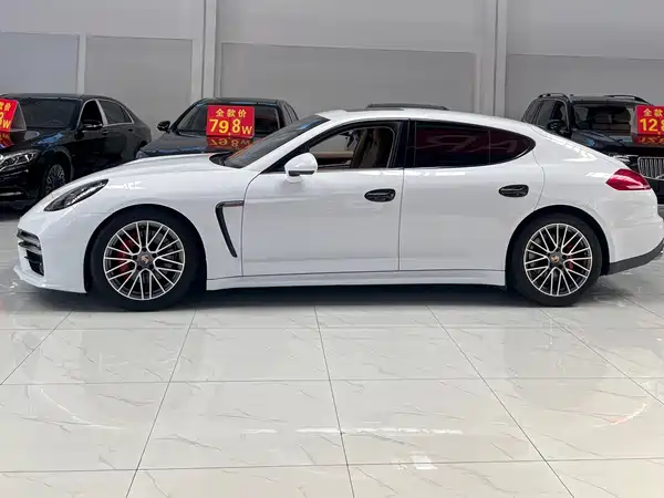 Porsche Panamera 2016