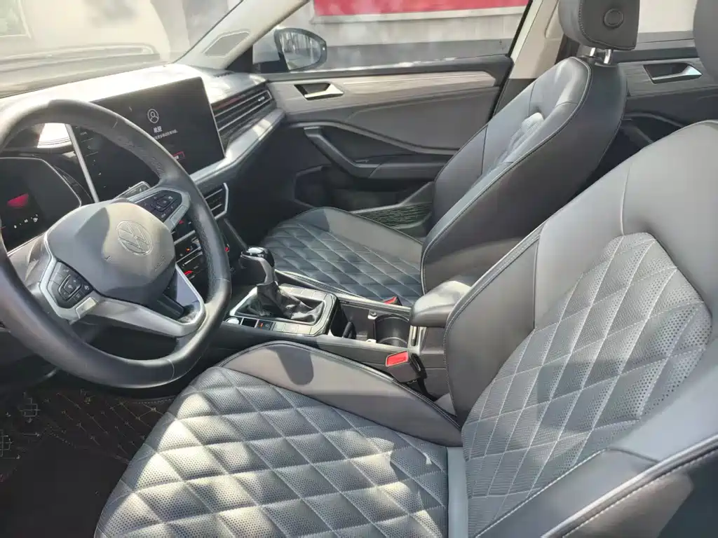 Volkswagen Sagitar 2023