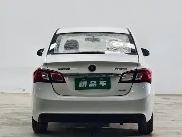 Changan Yuexiang V5 2014