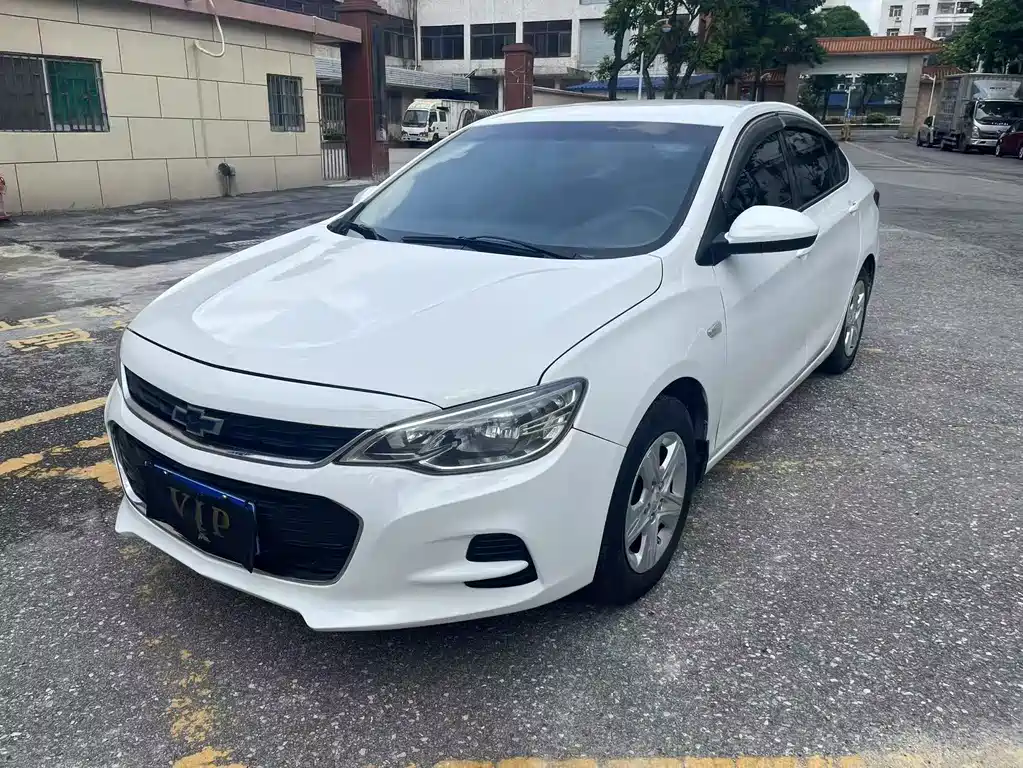 Chevrolet Cavalier 2018 — фото 1