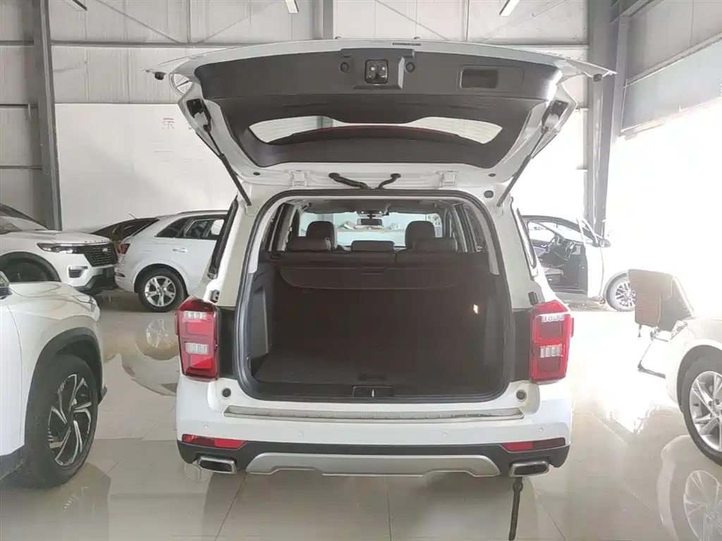 GAC Motor Trumpchi GS7 2018 — фото 19
