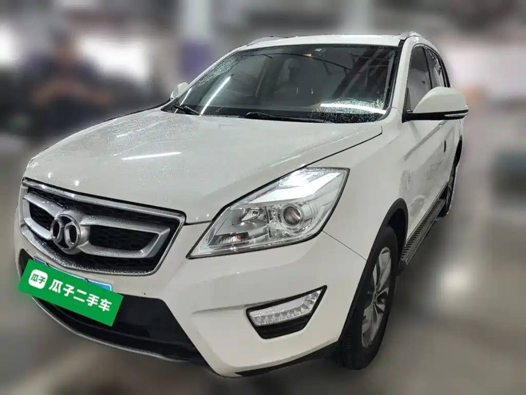 BAIC Shenbao X65 2015