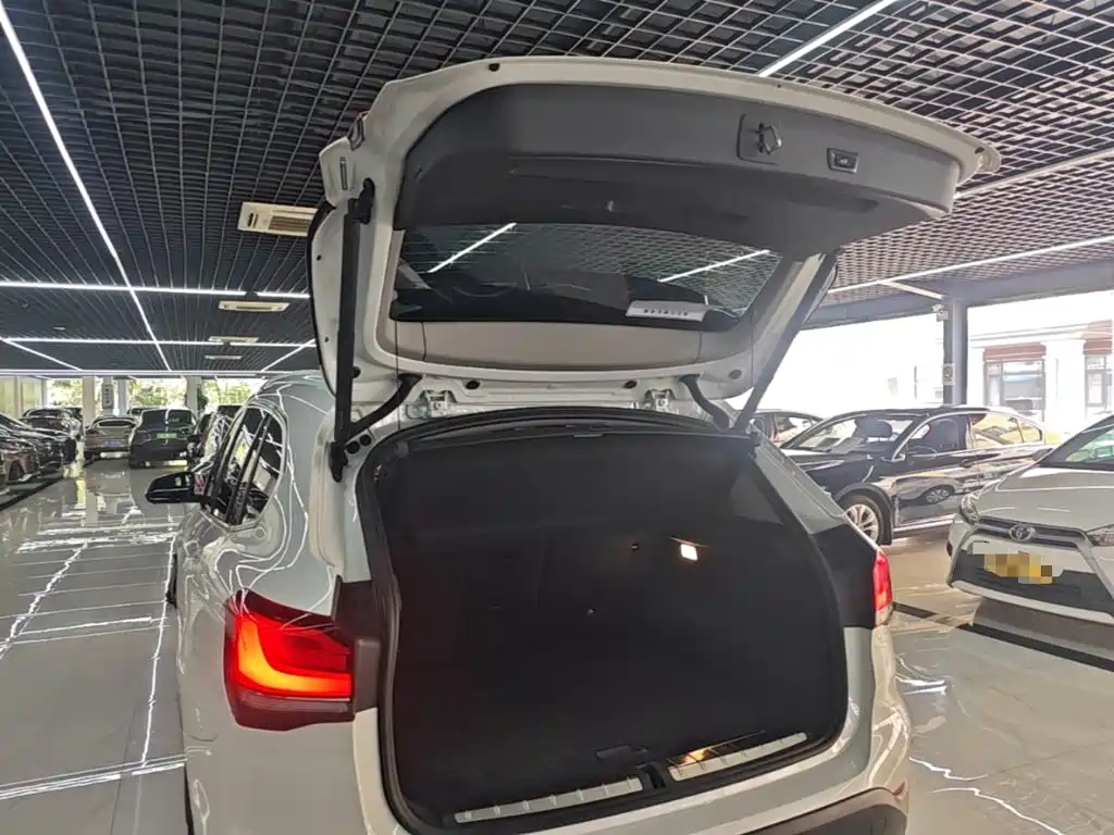 BMW X1 2022 — фото 19