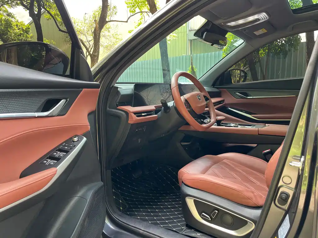 Changan CS75PLUS 2023 — фото 11