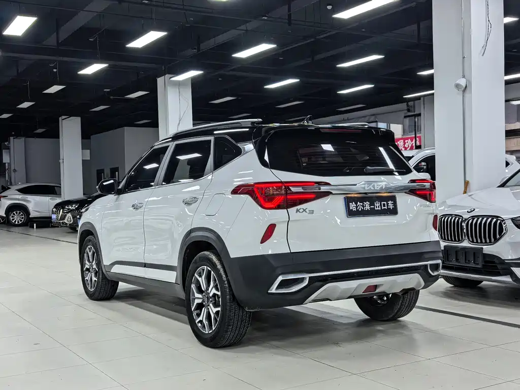 Kia KX3 2023 — фото 21