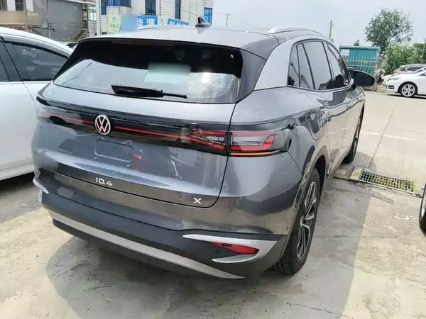 Volkswagen ID.4 X 2024