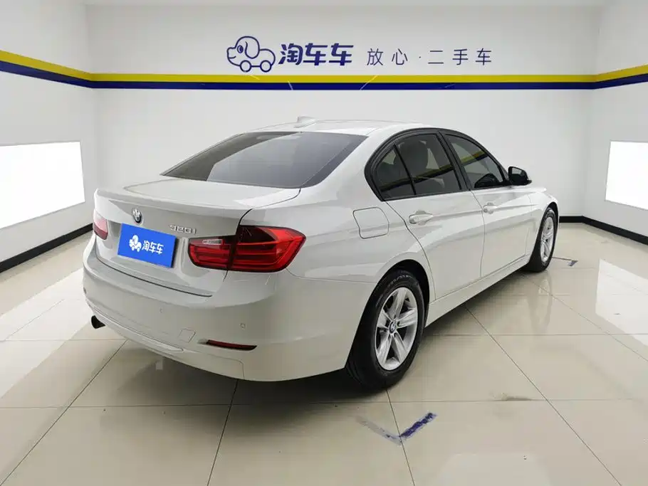 BMW 3 Series 2015