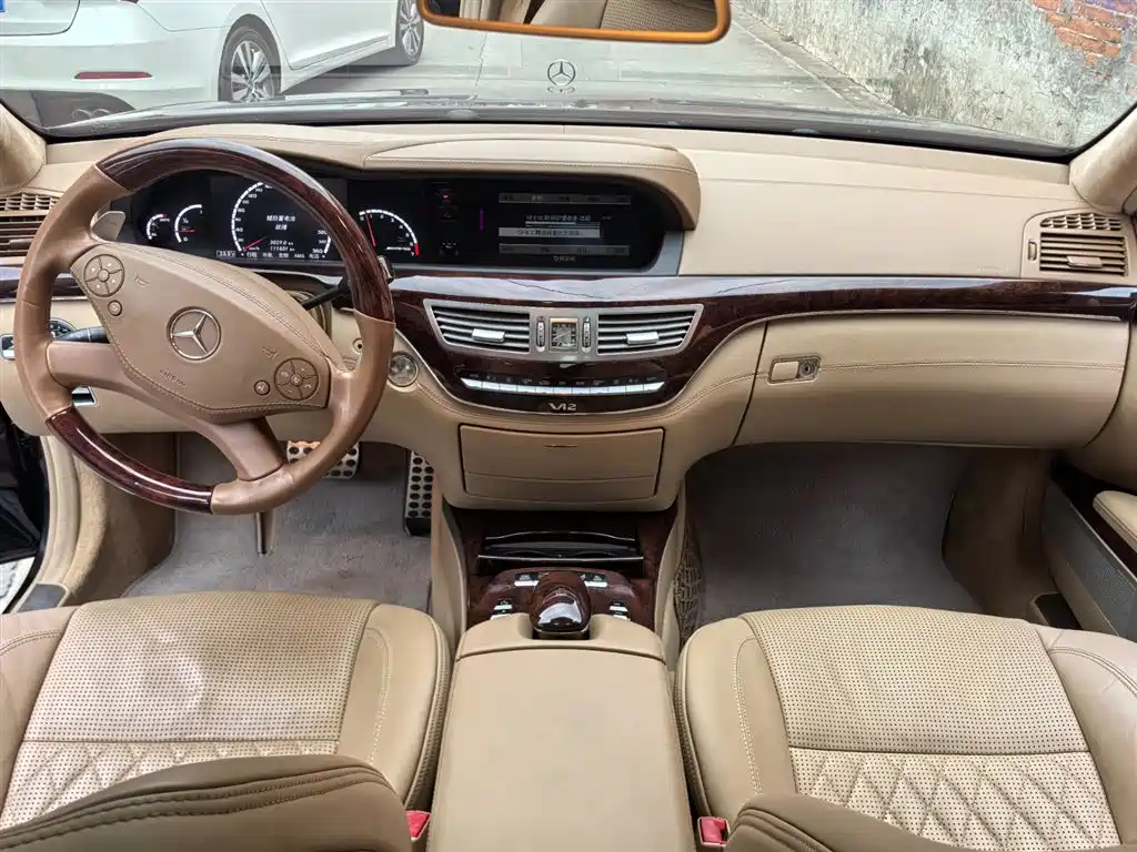 Mercedes-Benz S-Class AMG 2012 — фото 13