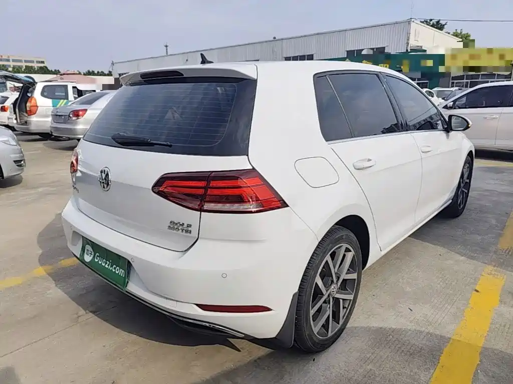 Volkswagen Golf 2020