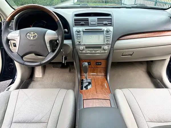 Toyota Camry 2011