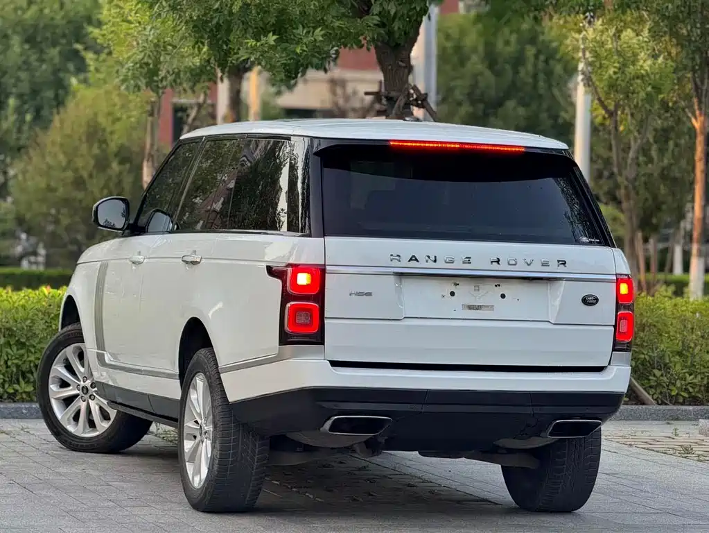 Land Rover Range Rover 2013 — фото 11