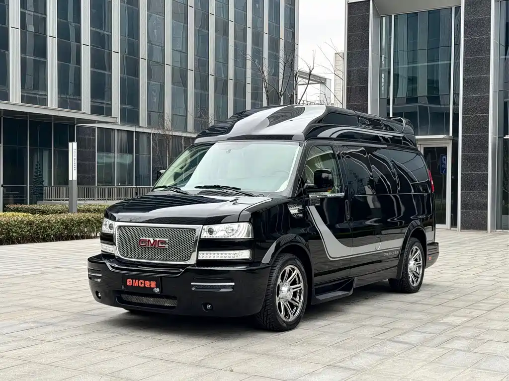 GMC Savana 2017