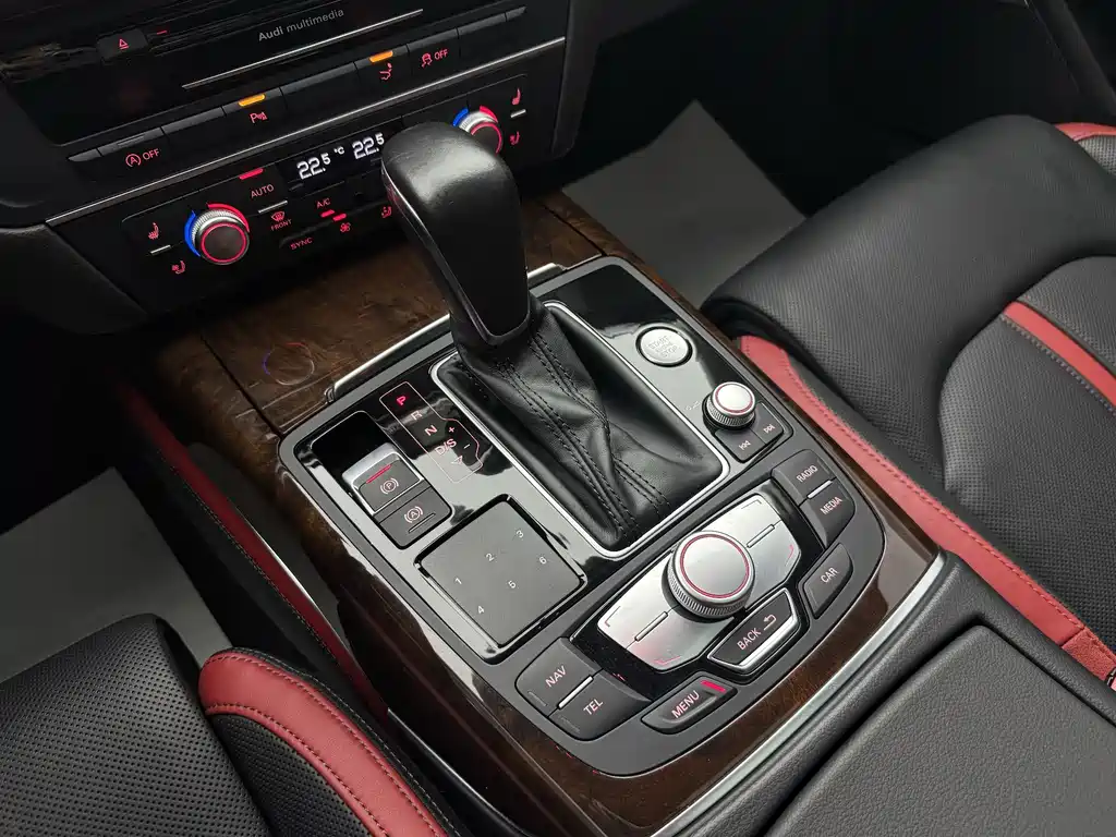 Audi A7 2016 — фото 23