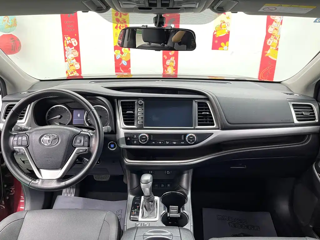 Toyota Highlander 2017 — фото 11