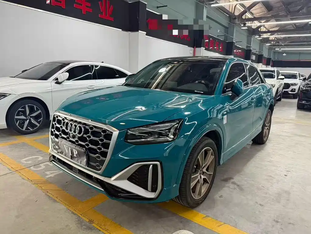 Audi Q2L 2022