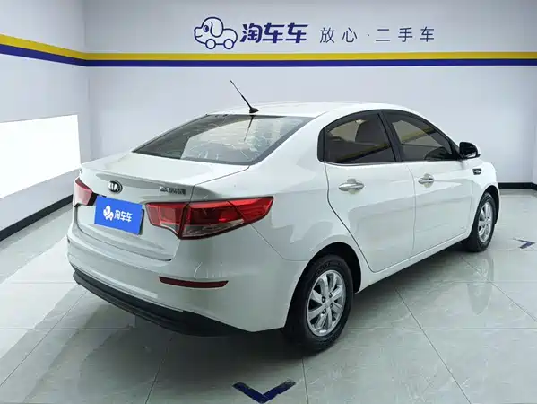Kia K2 2015