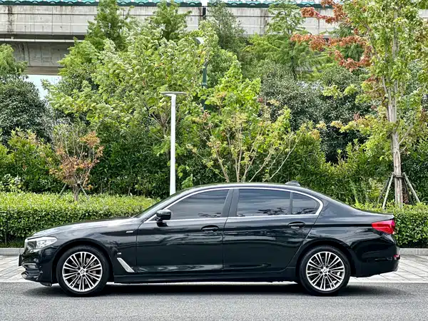 BMW 5 Series 2017