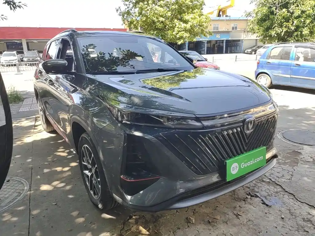 Changan CS75PLUS 2023 — фото 4