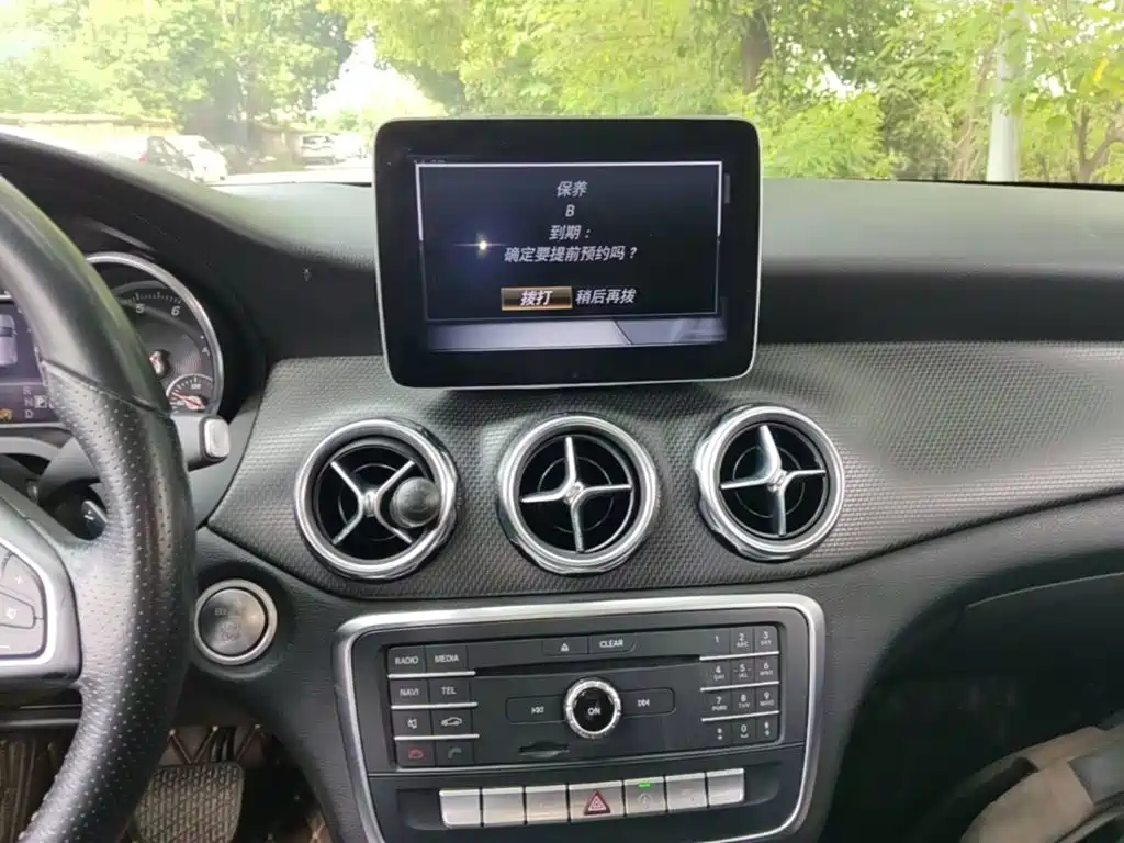 Mercedes-Benz GLA 2018 — фото 13