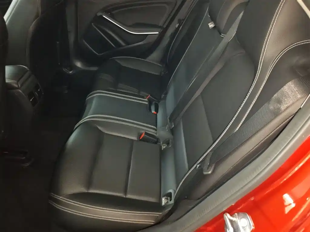 Mercedes-Benz GLA 2018 — фото 17