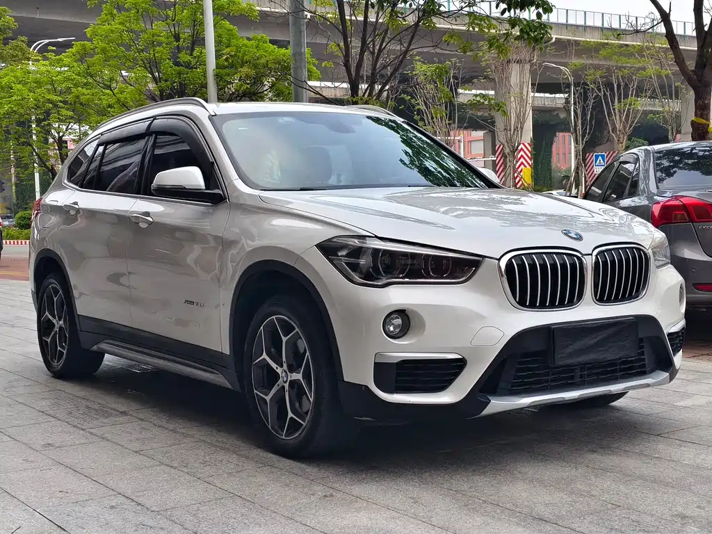 BMW X1 2018 — фото 3