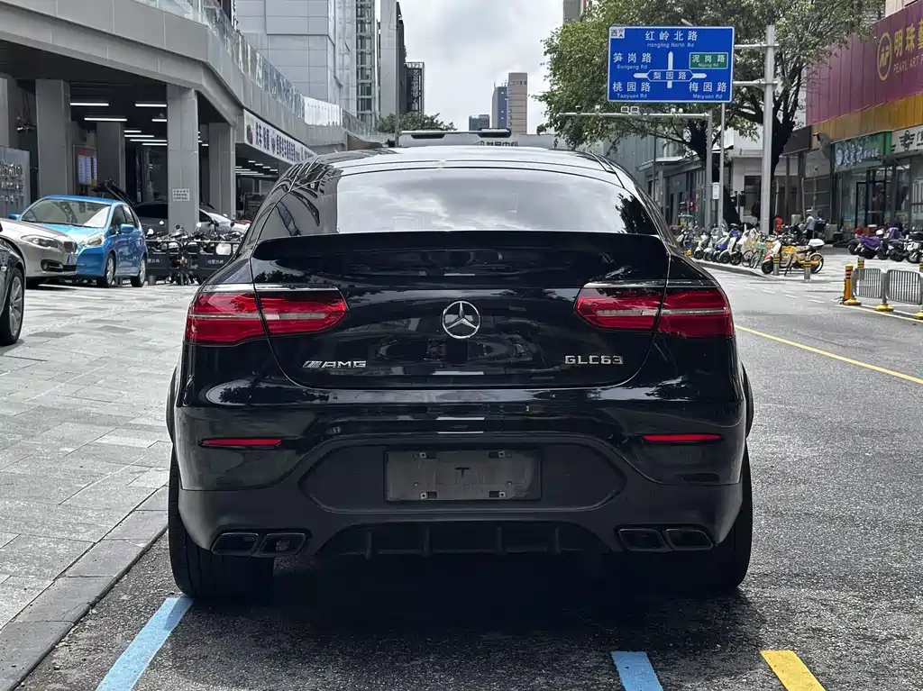 Mercedes-Benz GLC Coupe AMG 2018 — фото 15