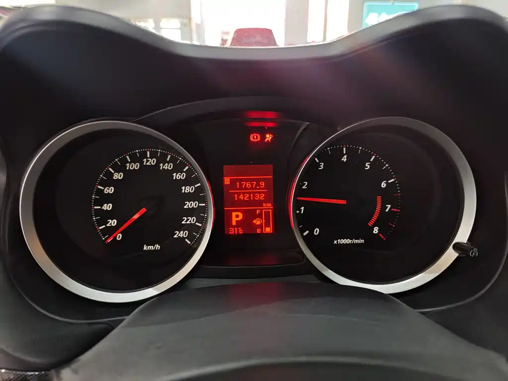 Mitsubishi Lancer EX 2013 — фото 12