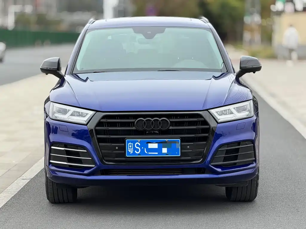 Audi Q5L 2019 — фото 3