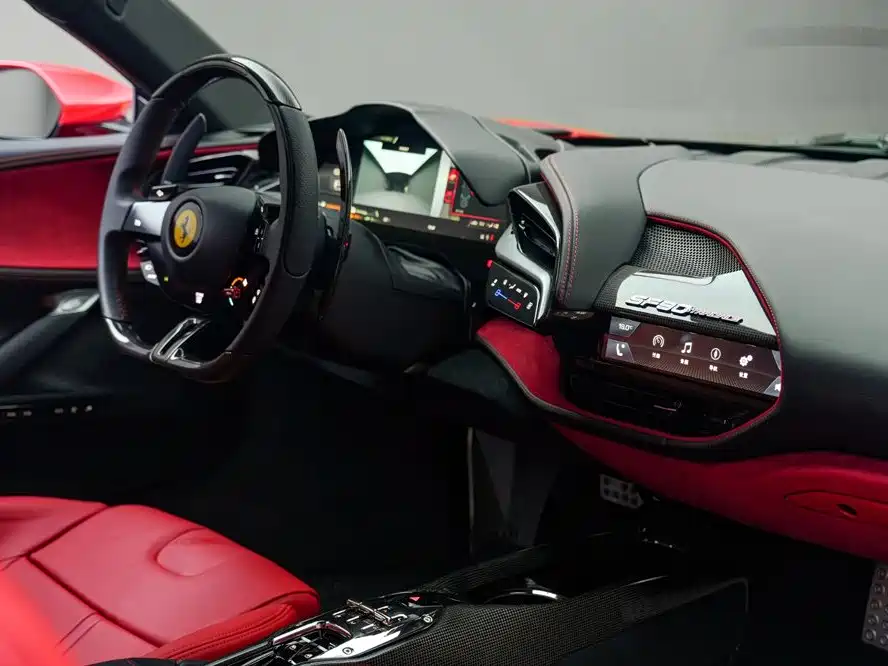 Ferrari SF90 2024 — фото 15