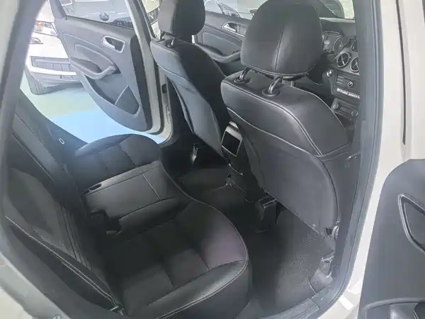 Mercedes-Benz B-Class 2015