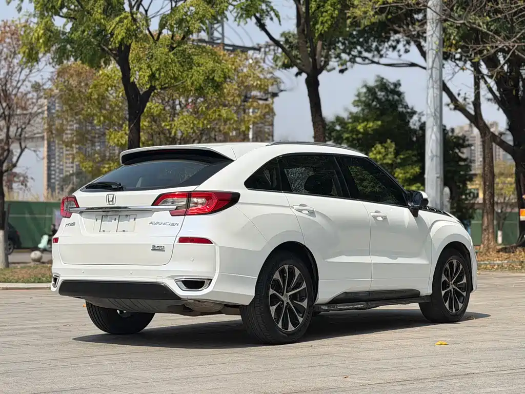 Honda Avancier 2017 — фото 18