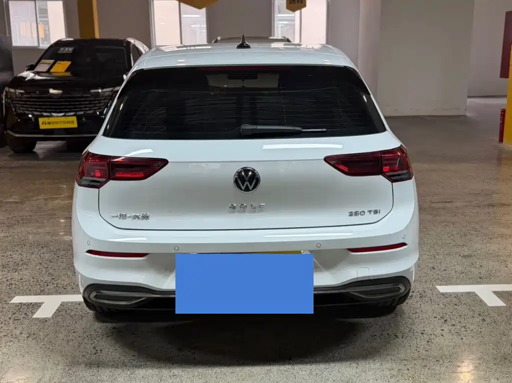 Volkswagen Golf 2023