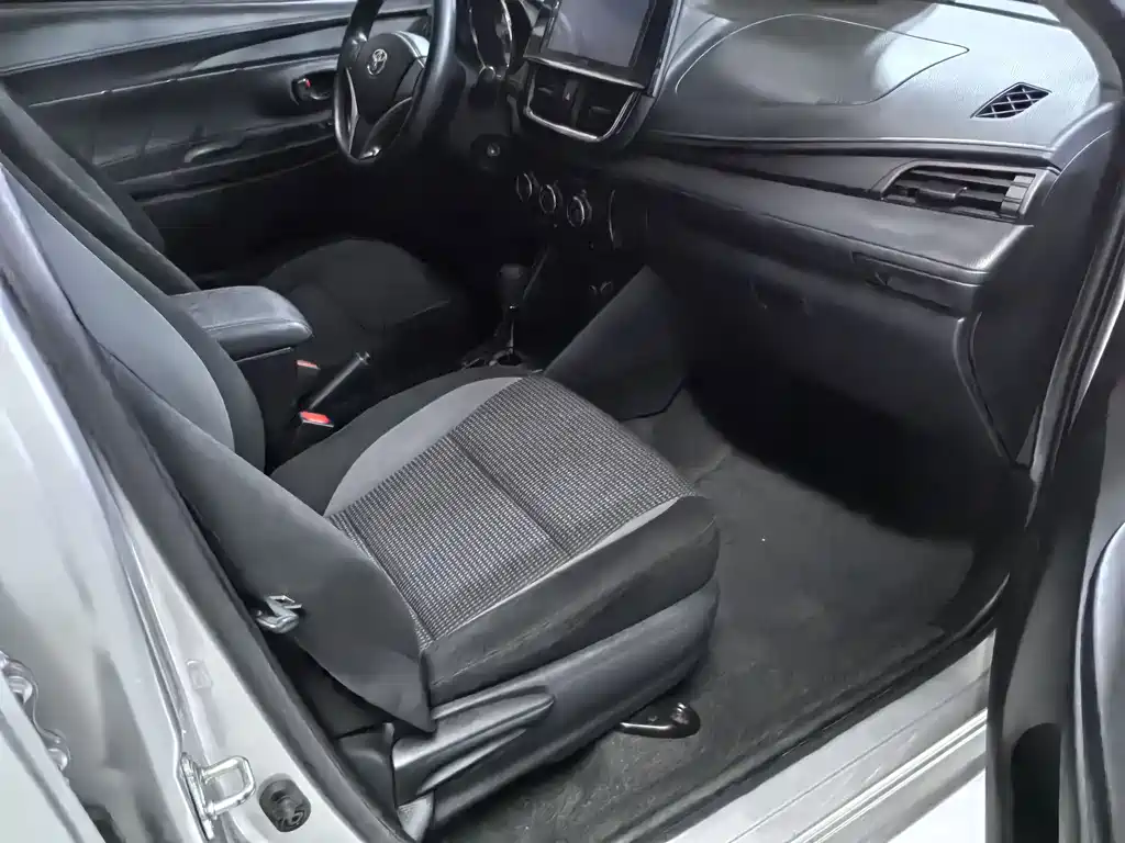 Toyota Vios FS 2022 — фото 10