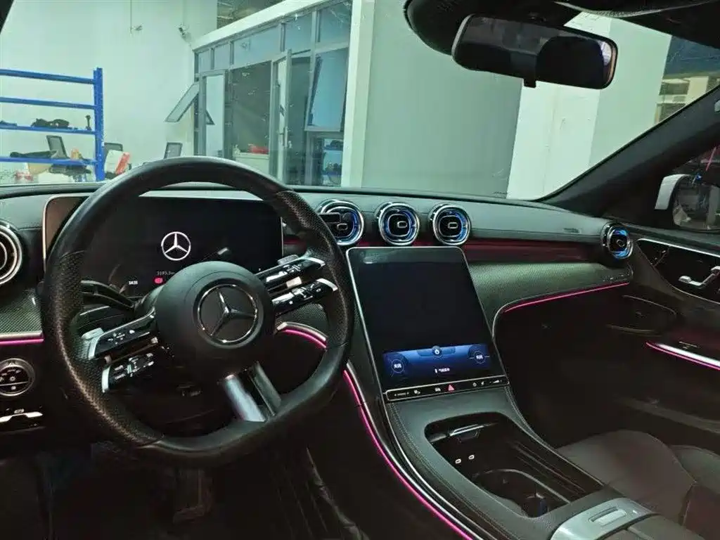 Mercedes-Benz C-Class 2022