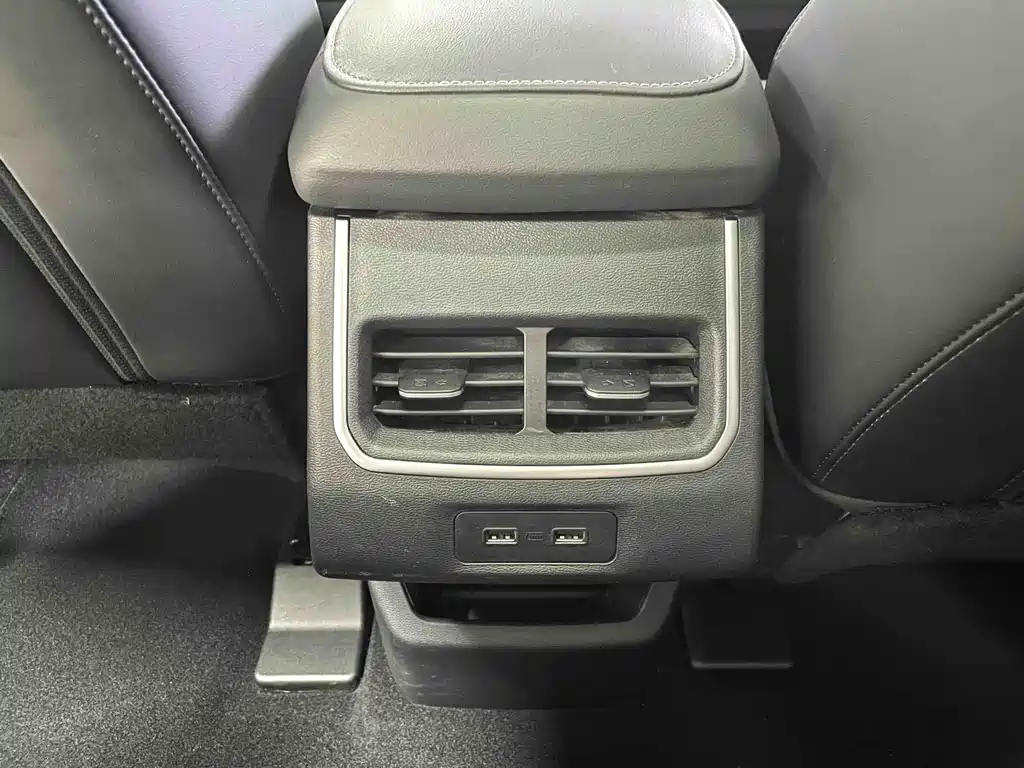 Haval H6 2023 — фото 11