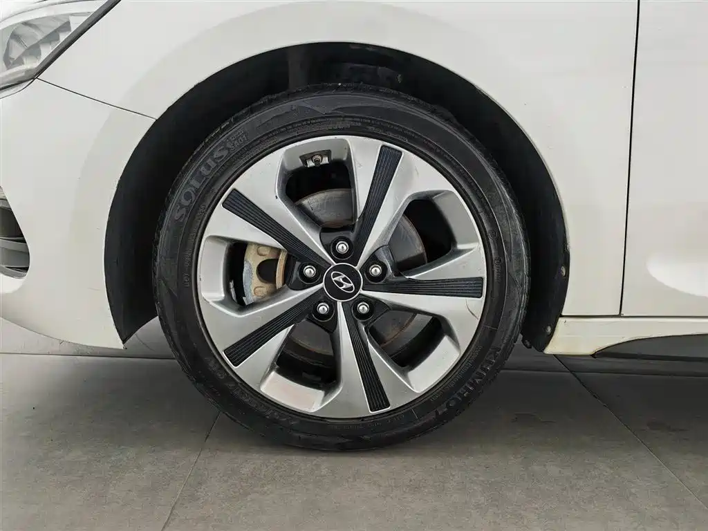 Hyundai Fista 2019 — фото 17