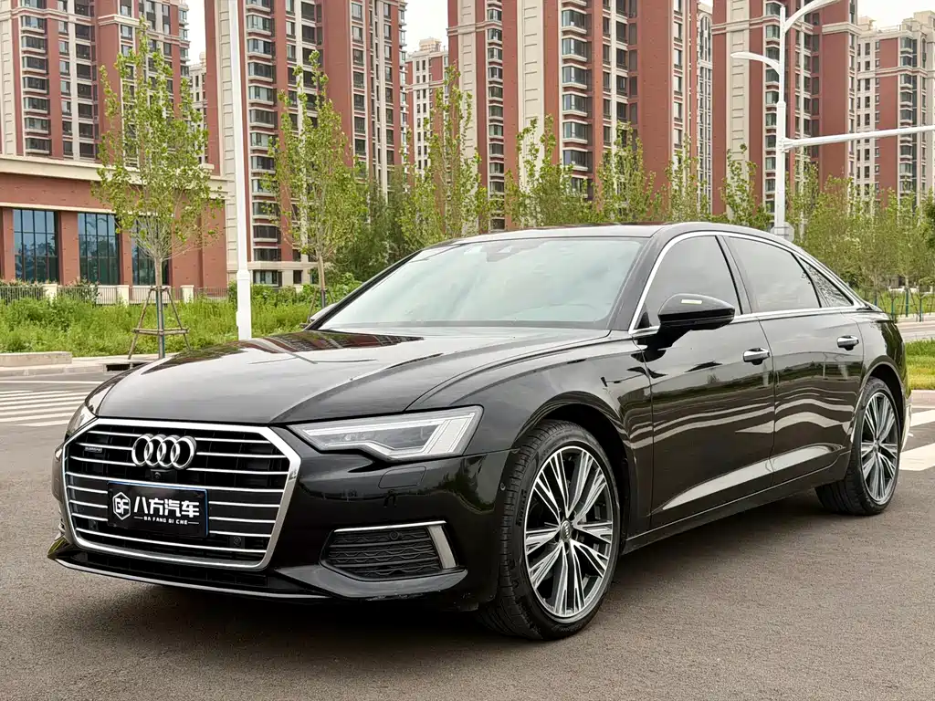 Audi A6L 2021 — фото 1