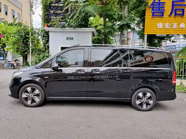 Mercedes-Benz V-Class 2023