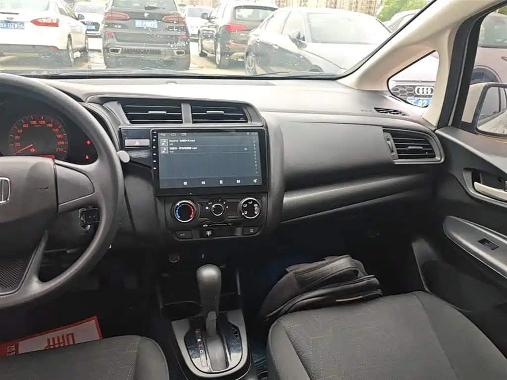 Honda Fit 2019 — фото 13