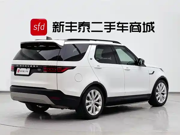 Land Rover Discovery 2024