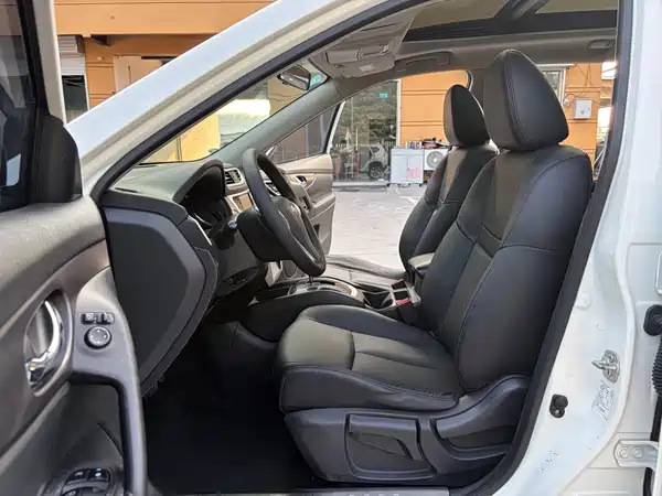 Nissan X-Trail 2016