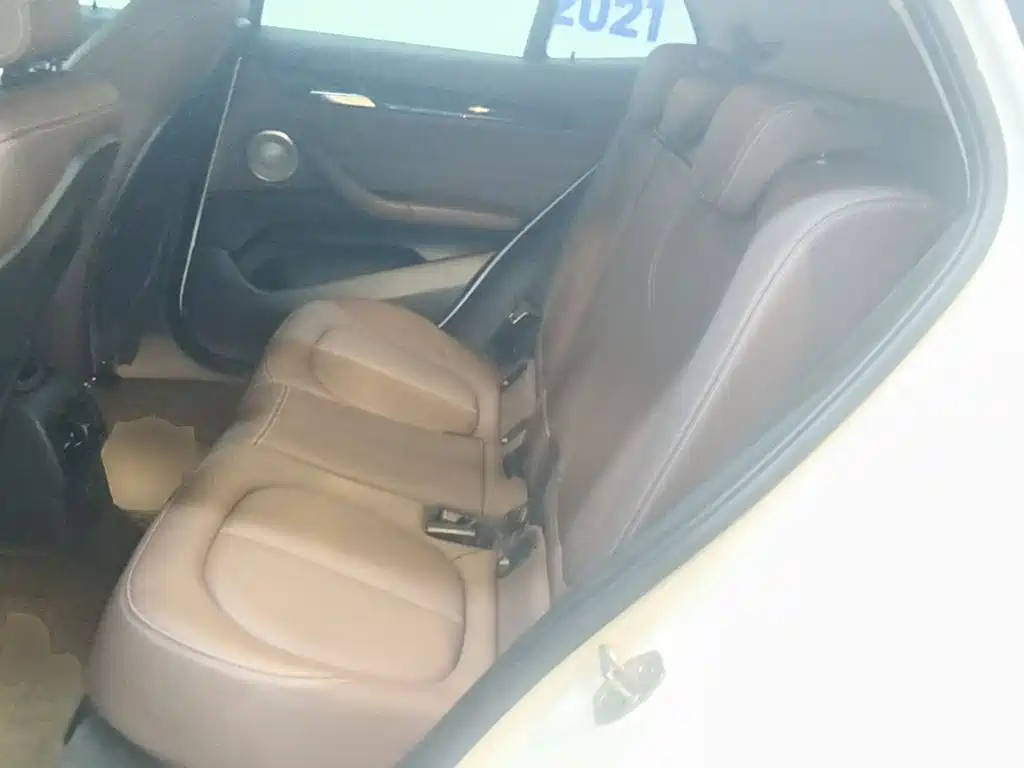 BMW X2 2021 — фото 17