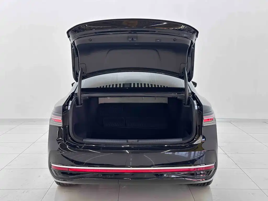 Volkswagen Passat 2025