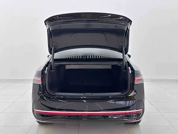 Volkswagen Passat 2025