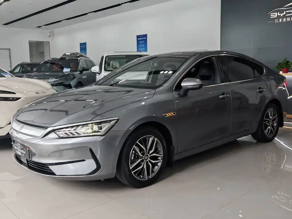 BYD Qin PLUS 2021 — фото 1