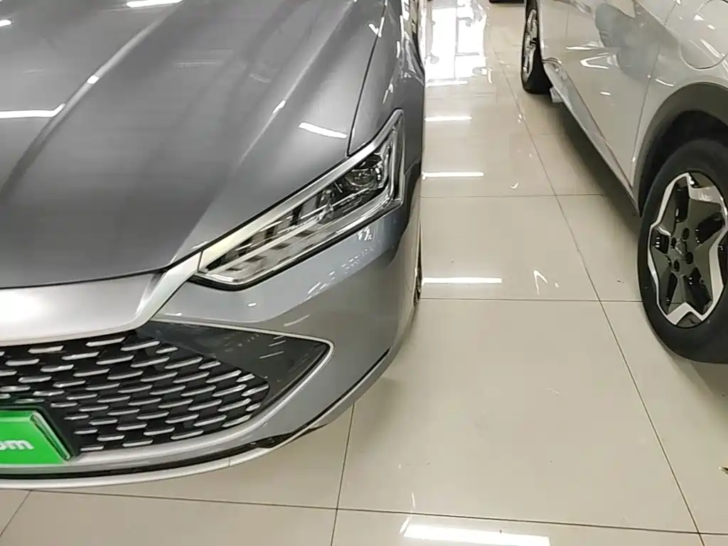 BYD Qin PLUS 2023 — фото 24