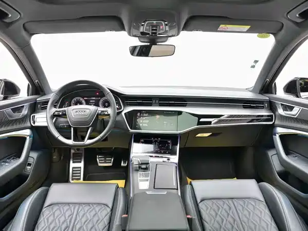 Audi A6L 2025